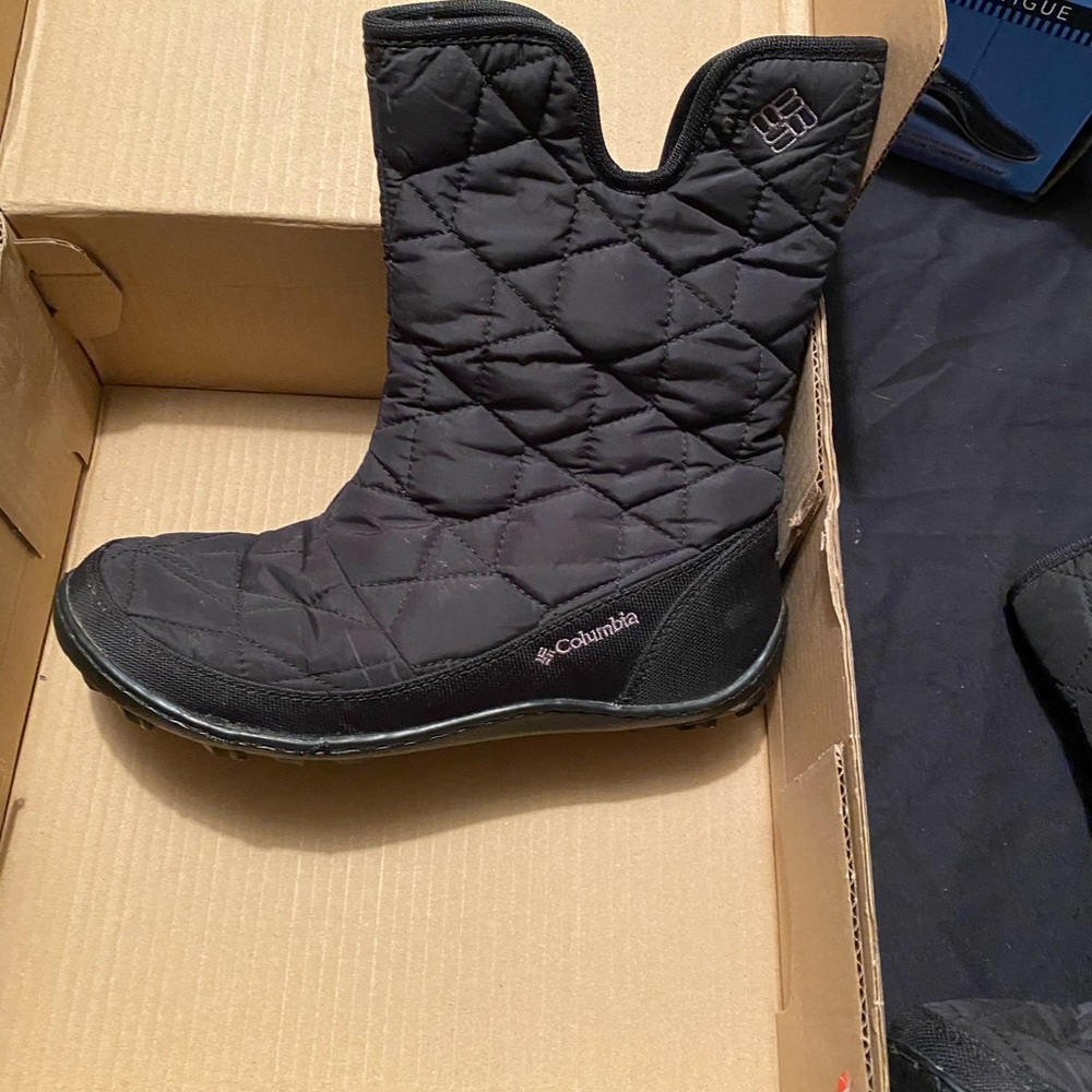 Columbia snow boot